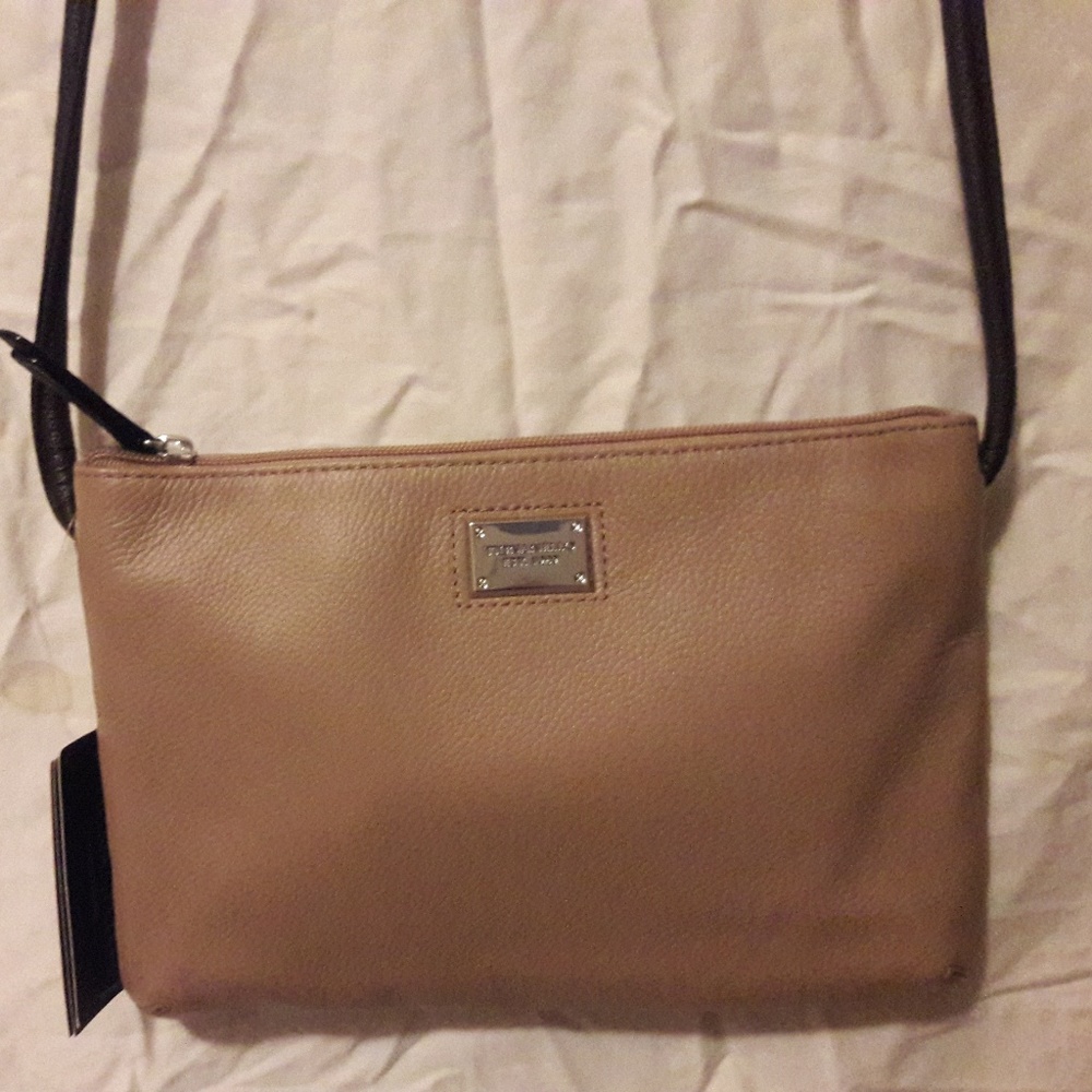 Tignanello Tan Tech Charger Leather Crossbody